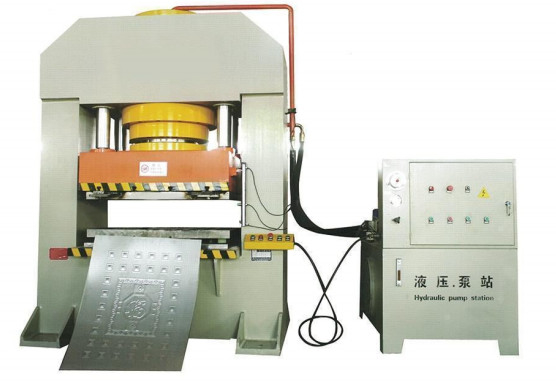 Frame 600 Tons Hydraulic Press For Board Embossing High Automation