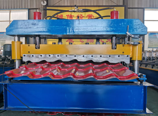 ISO Glazed Tile Roll Forming Machine 4m/min Hydraulic Guide Column